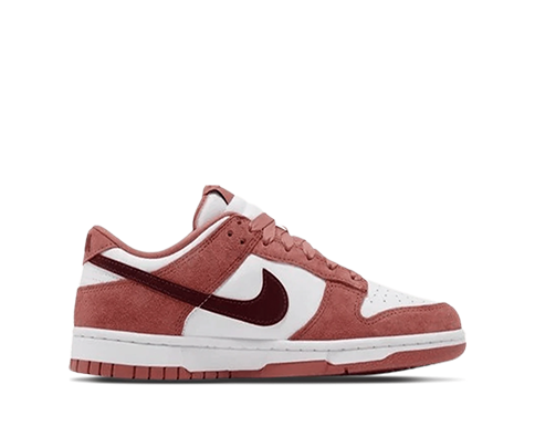 Nike Dunk Low Valentines Day